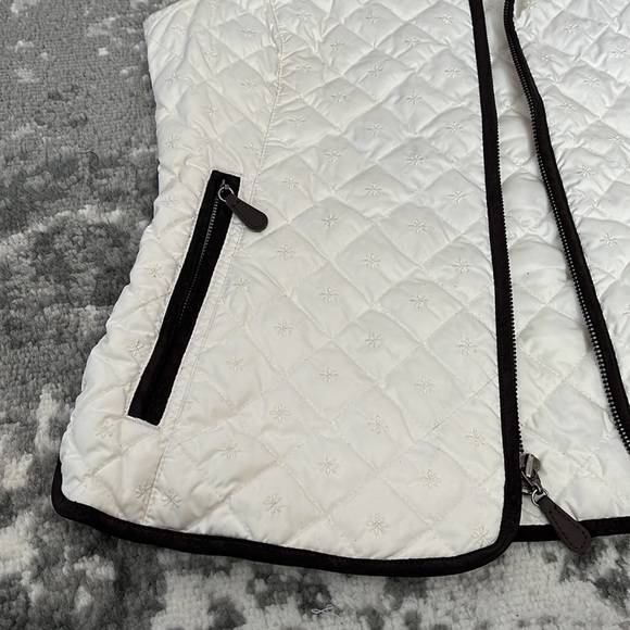 Eddie Bauer Vest - Picture 2 of 4